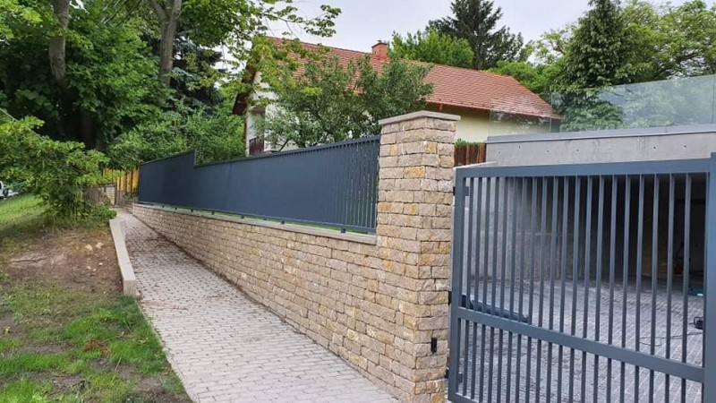 Lakatos szerkezetek Minimàl stìlusù keritès gyàrtàsunk